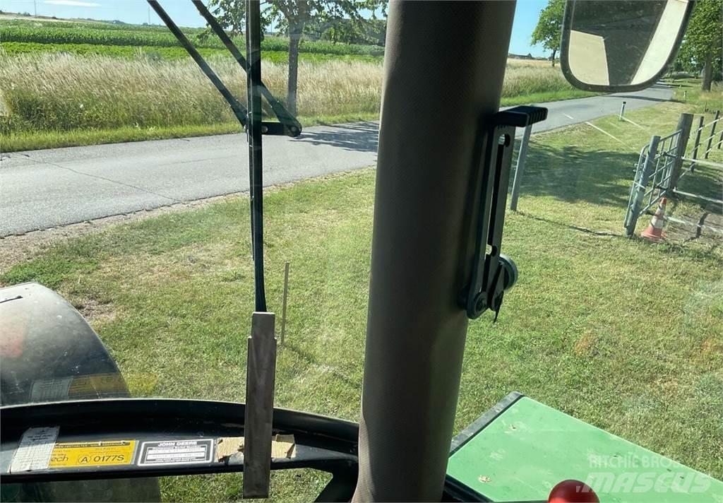 John Deere 3350 Трактори