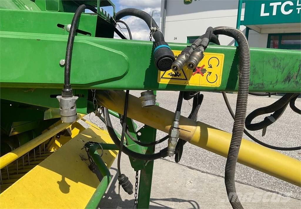 John Deere 592C Рулонні прес-підбирачі