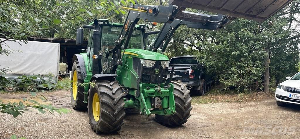 John Deere 6130R Трактори