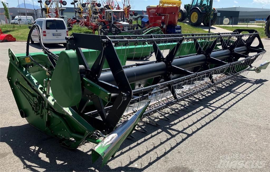 John Deere 620R Додаткове обладнання для збиральних комбайнів