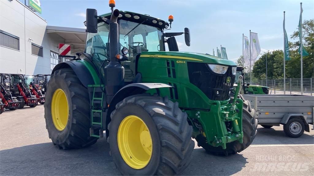 John Deere 6250R Трактори