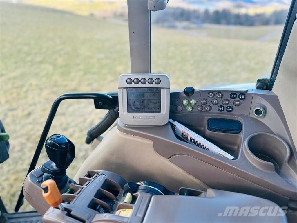 John Deere 6630 Трактори