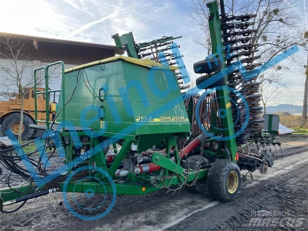 John Deere 740A Сівалки