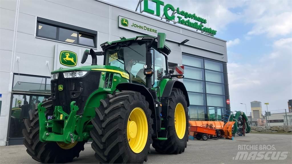John Deere 7R 330 Трактори