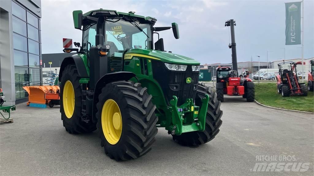 John Deere 7R 330 Трактори