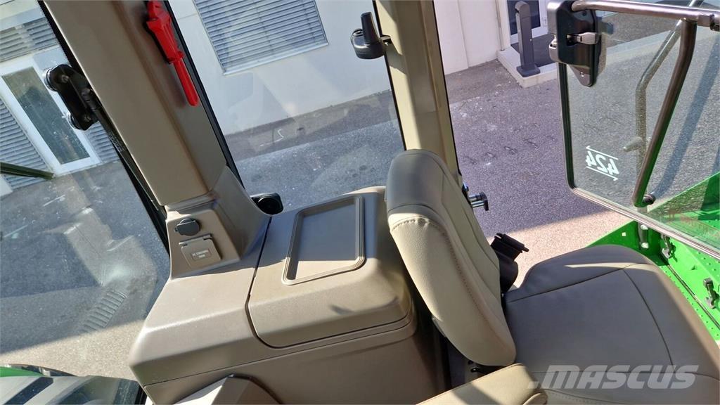 John Deere 9RX 640 Трактори