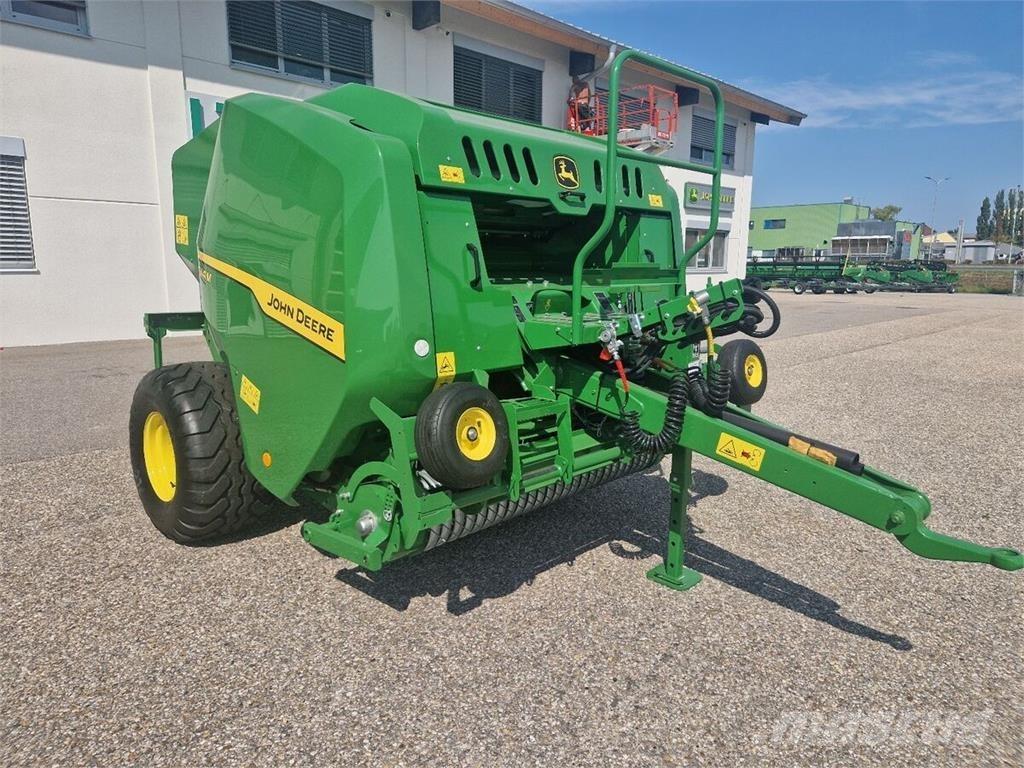 John Deere F441M Рулонні прес-підбирачі