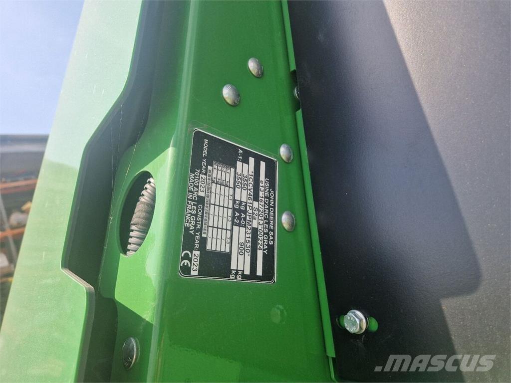 John Deere V461M Рулонні прес-підбирачі