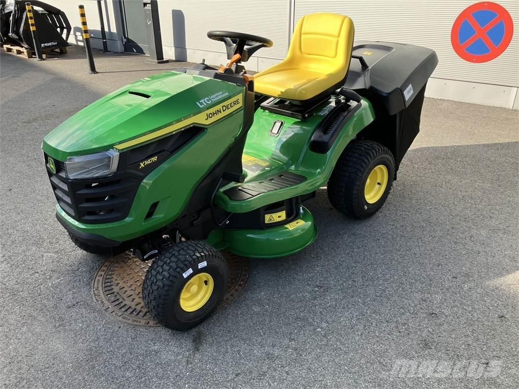John Deere X 147R Комунальна техніка - Інші