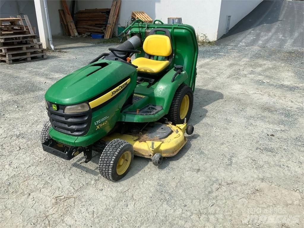John Deere X540 Комунальна техніка - Інші