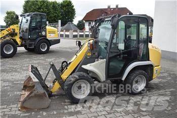 Kramer 350 Фронтальні навантажувачі