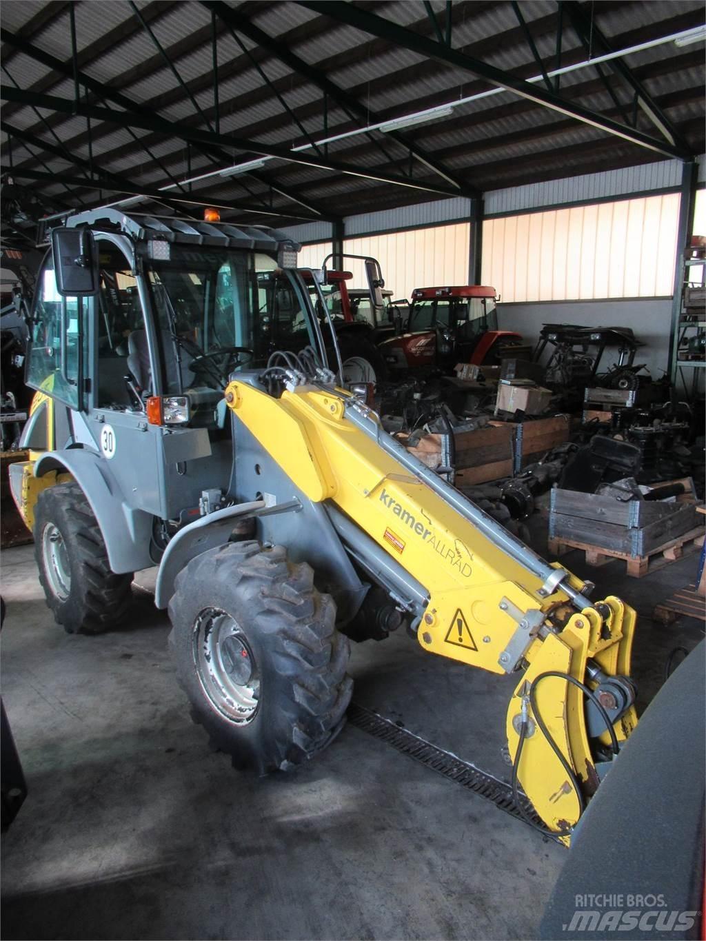 Kramer 750T Фронтальні навантажувачі та екскаватори