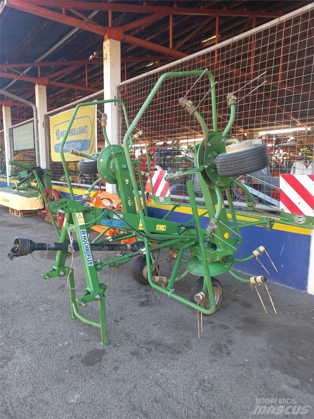 Krone KW 4.62 Граблі і сінозворушувачі