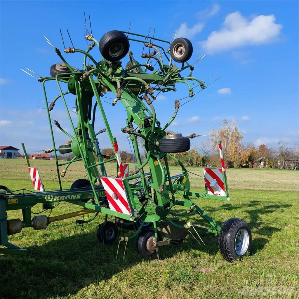 Krone KWT 10.50 8x7 Граблі і сінозворушувачі