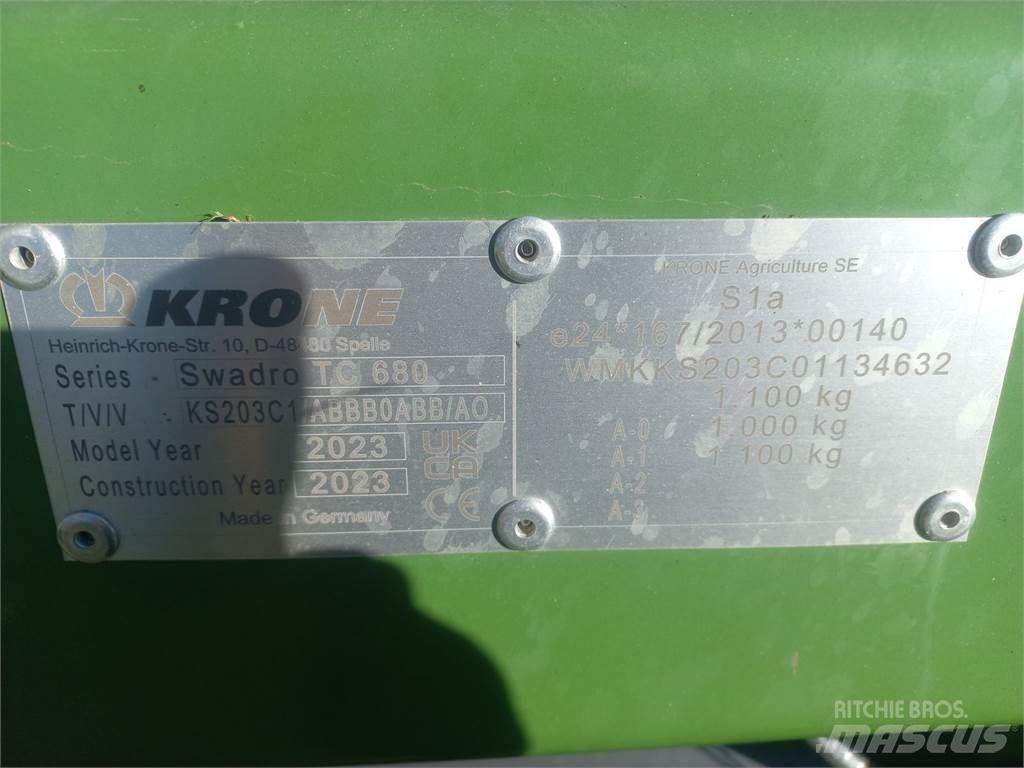 Krone TC 680 Прибиральні комбайни