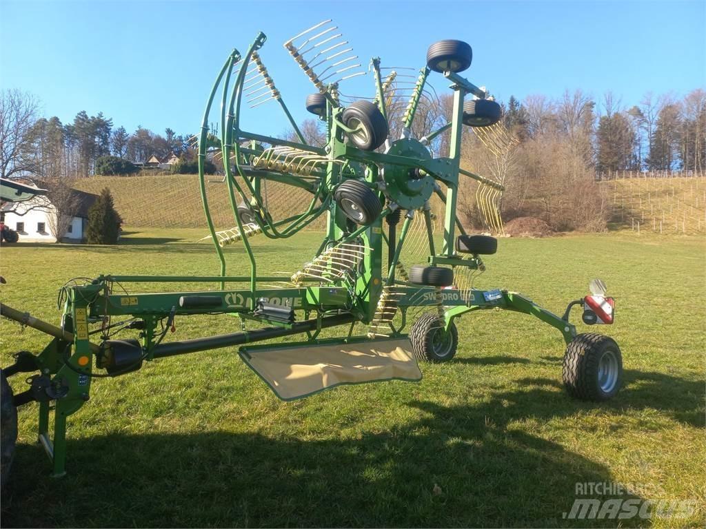 Krone TC 680 Прибиральні комбайни