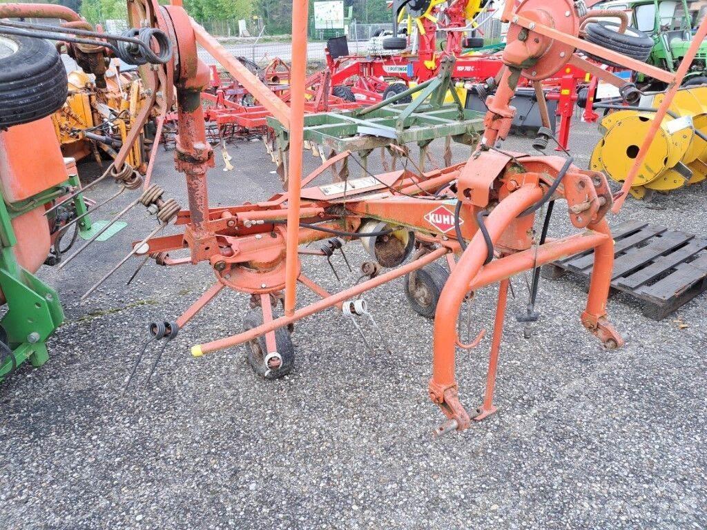 Kuhn GF 4201 MH Граблі і сінозворушувачі