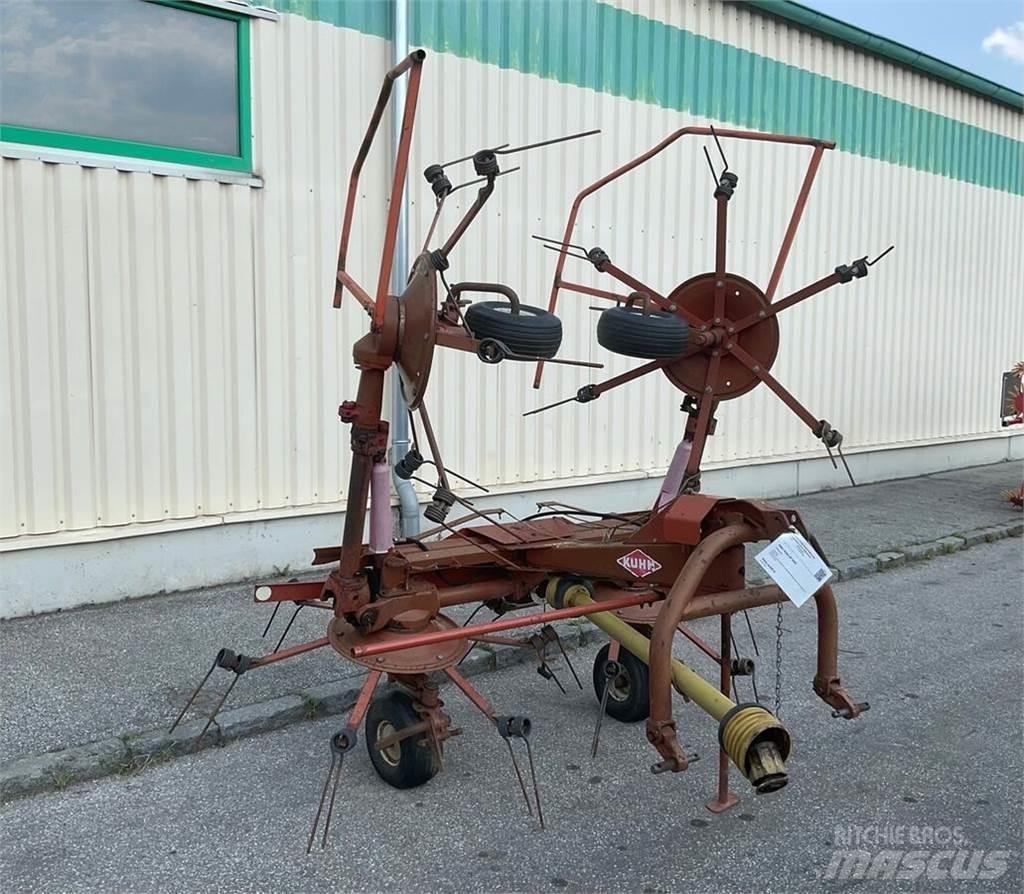 Kuhn GF 5001 Граблі і сінозворушувачі