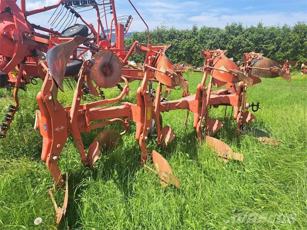 Kuhn Master 120 Звичайні плуги