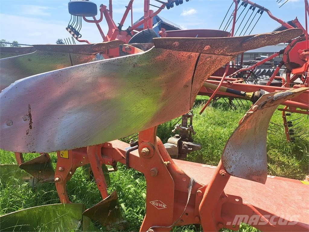 Kuhn Master 120 Звичайні плуги