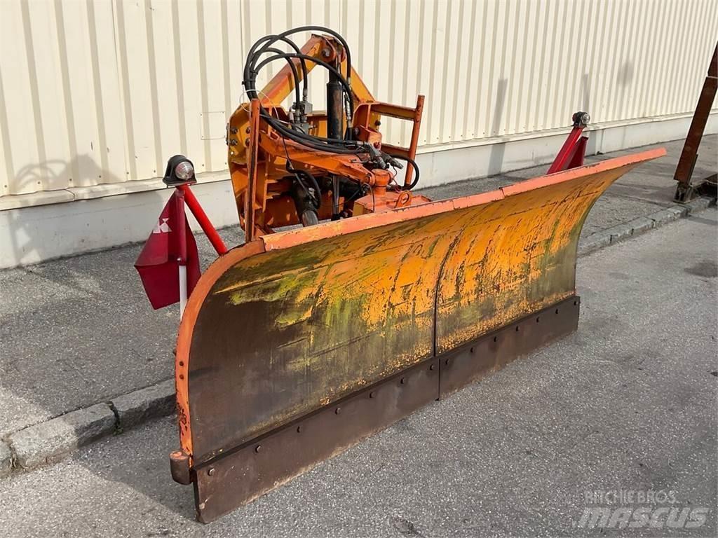  LESNIK 2500 Інше дорожнє і снігозбиральне обладнання