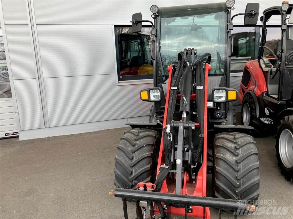 Manitou MLA 4-50 Фронтальні навантажувачі та екскаватори