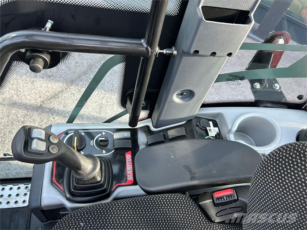 Manitou MLA 4-50 Фронтальні навантажувачі та екскаватори