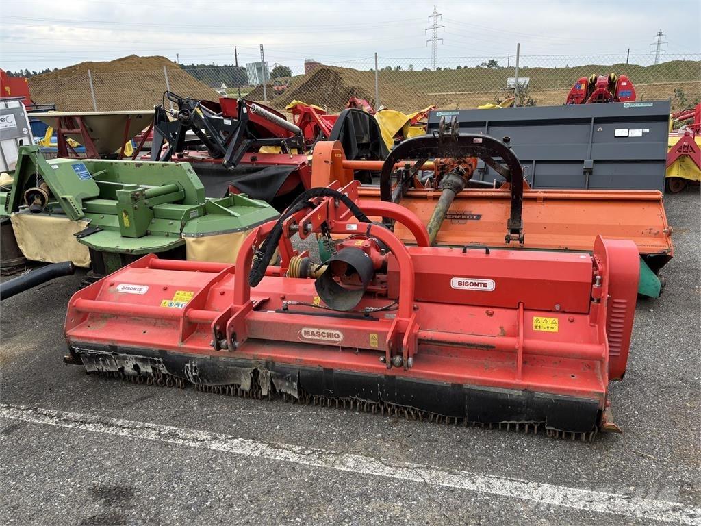 Maschio Bisonte 280 Газонні і лукові косилки