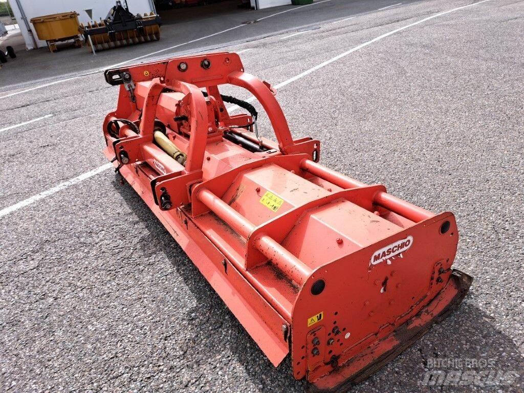 Maschio BISONTE 300 Газонні і лукові косилки