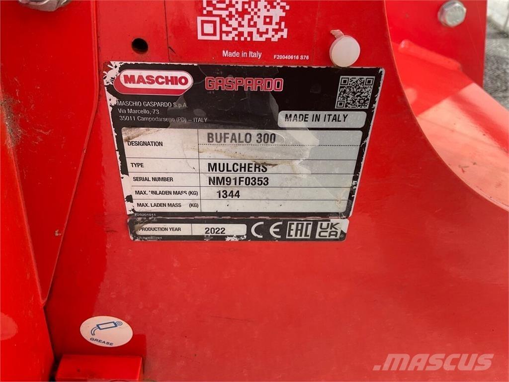 Maschio Bufalo 300 Газонні і лукові косилки