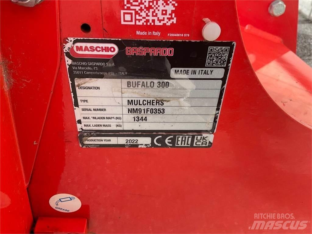 Maschio Bufalo 300 Газонні і лукові косилки