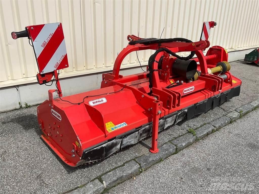 Maschio Bufalo 300 Газонні і лукові косилки
