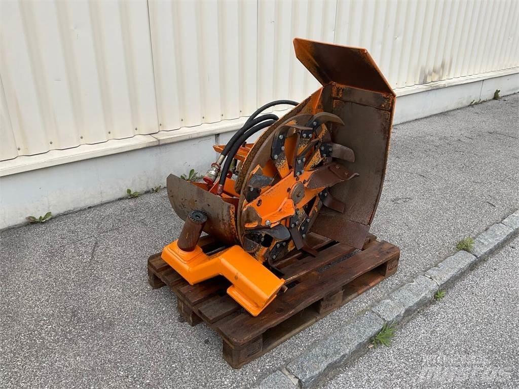 Mulag GF 2 900 R Самохідні газонокосарки
