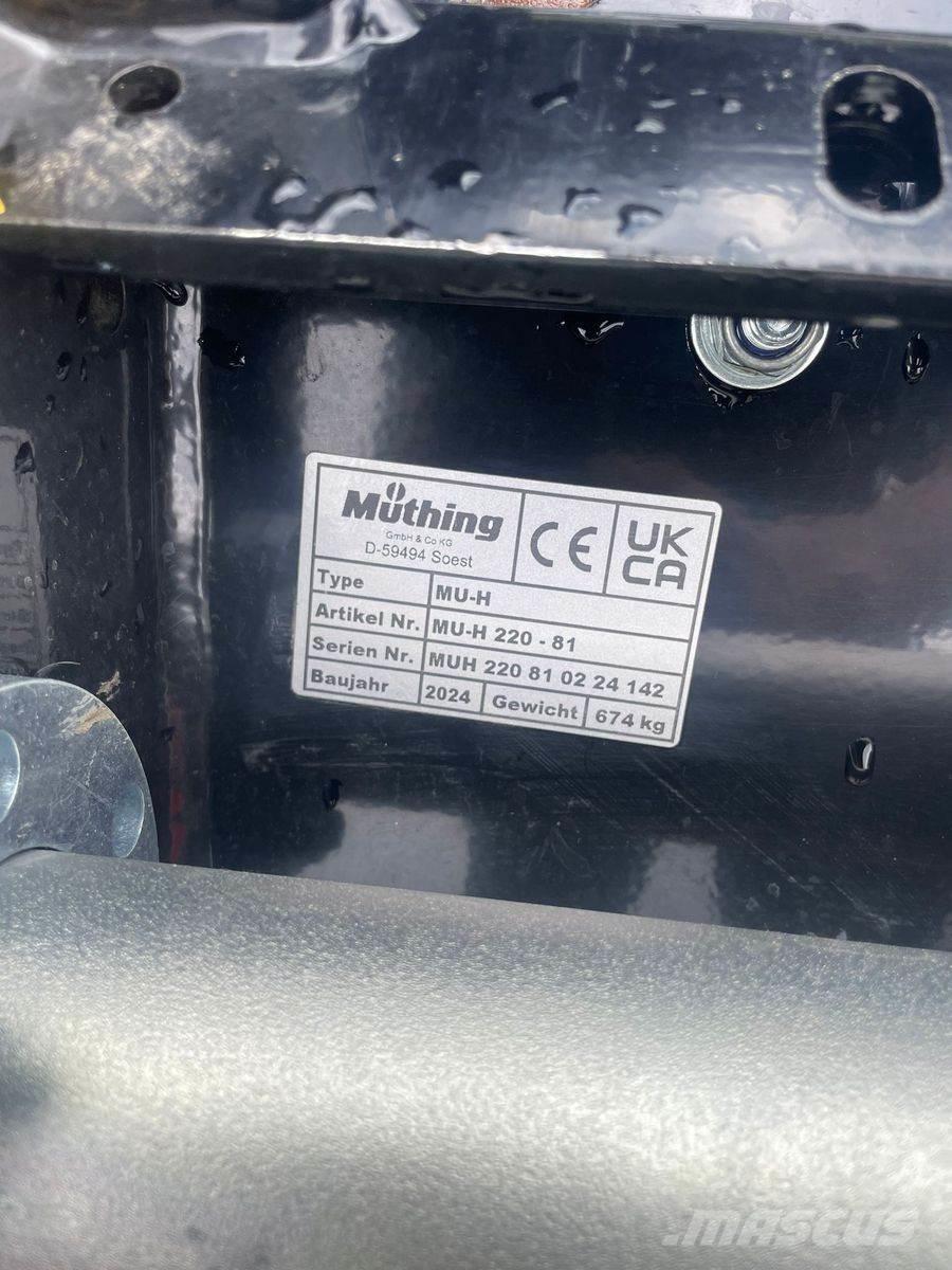 Müthing MU-AS220 Газонні і лукові косилки