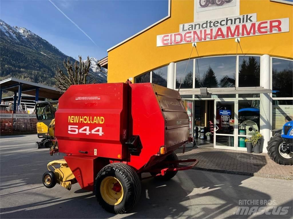 New Holland 544 Рулонні прес-підбирачі