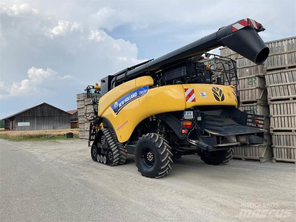 New Holland CR9080 Зернозбиральні комбайни