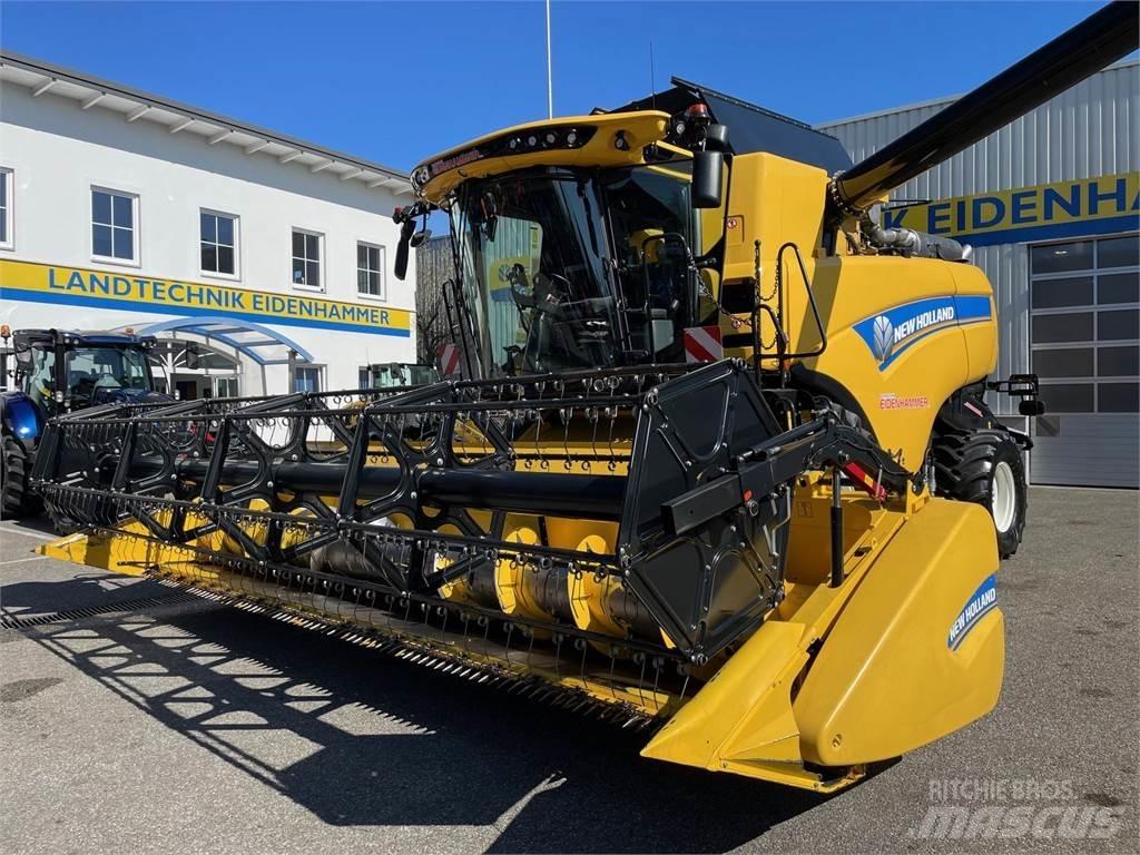 New Holland CX 7.90 Зернозбиральні комбайни