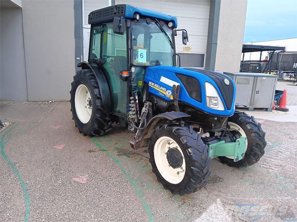 New Holland T4.90 F Трактори
