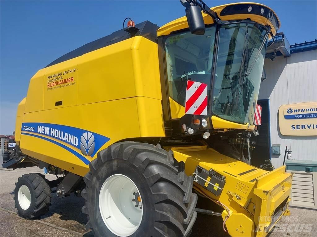 New Holland TC5070 Зернозбиральні комбайни