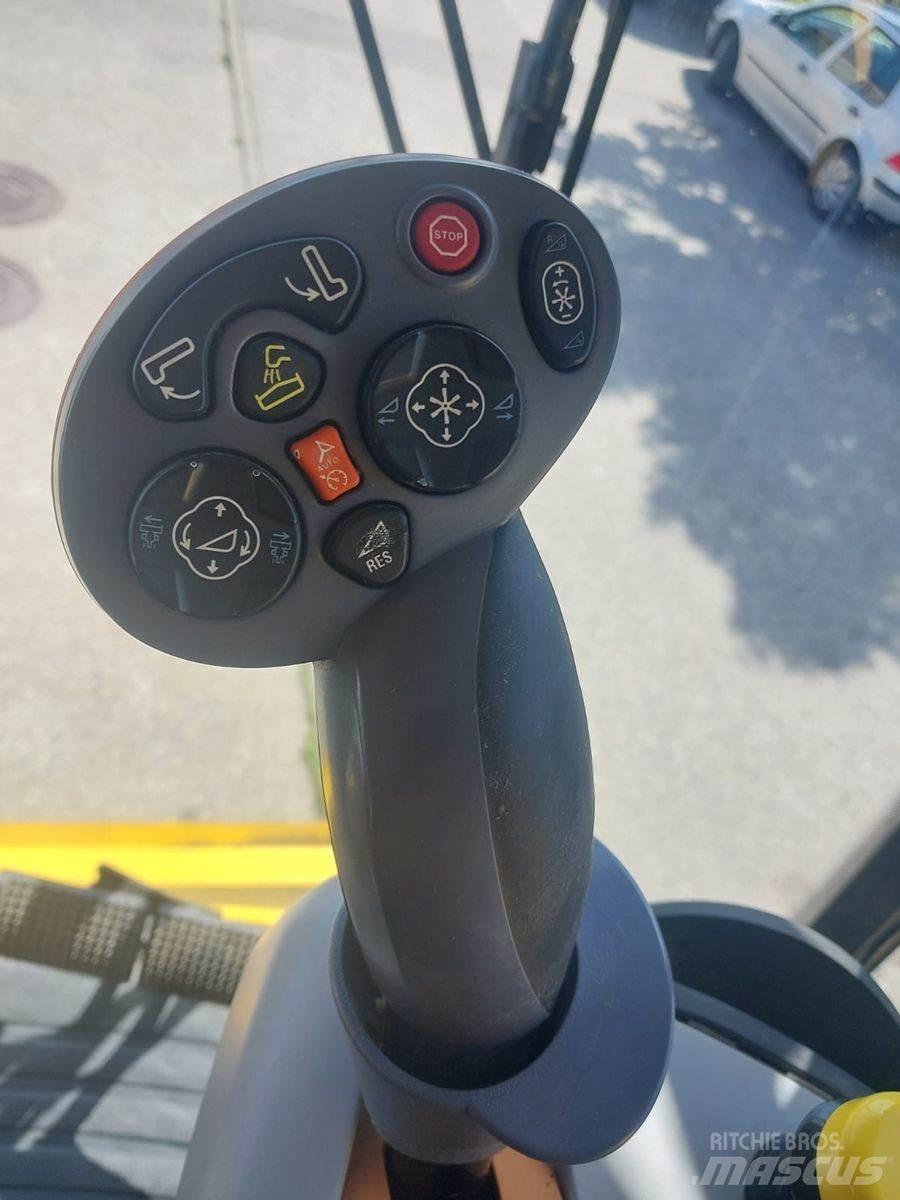 New Holland TC5070 Зернозбиральні комбайни