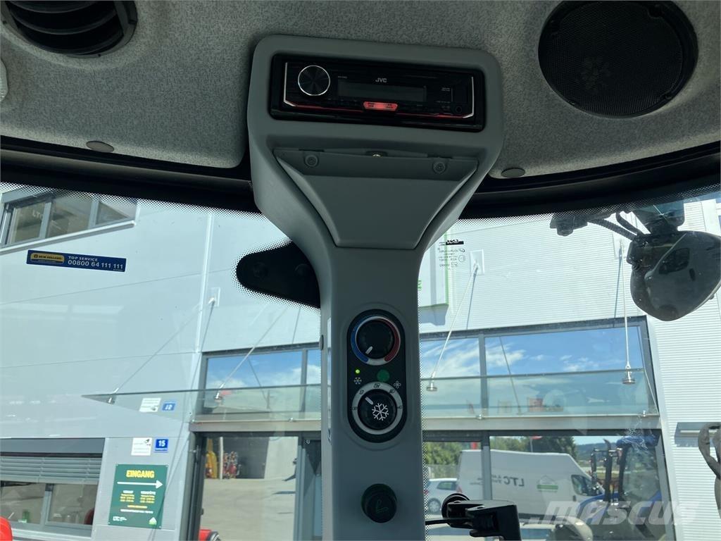 New Holland TD5.85 Трактори