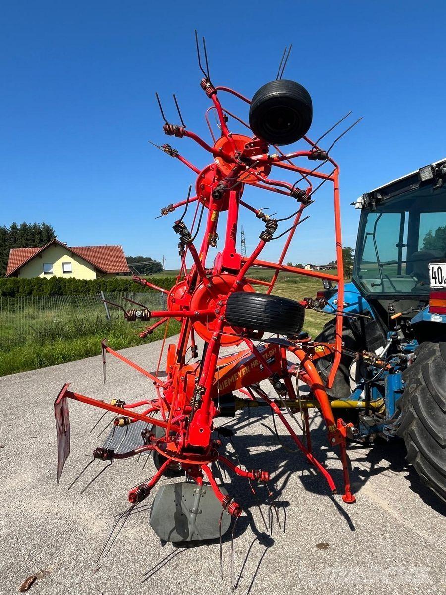 Niemeyer HR 6.71 DH Граблі і сінозворушувачі