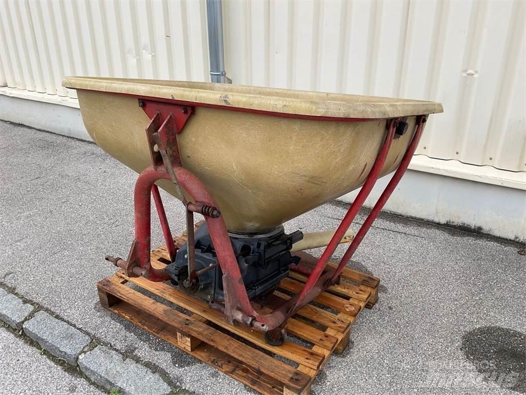  P 400 Інші машини для розсіювання добрив