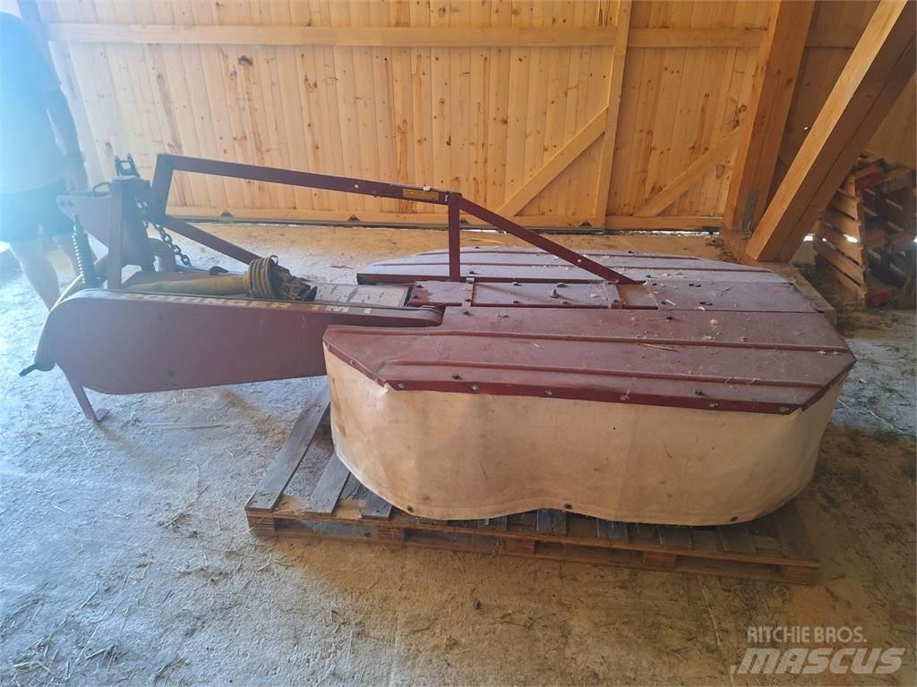 Pöttinger TM 145 Косилки