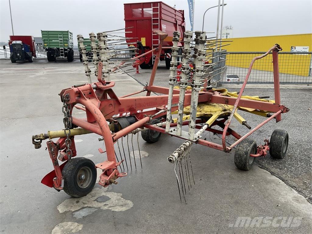 Pöttinger TOP 461 N Прибиральні комбайни