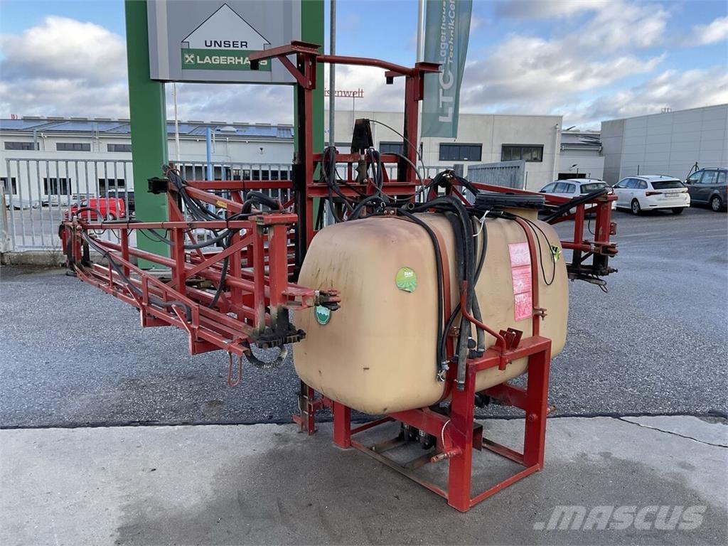 Rau D1 Причіпні обприскувачі