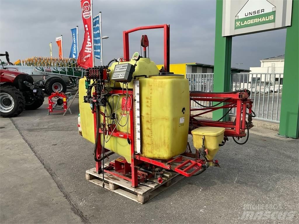Rau Spridomat DS 8 Причіпні обприскувачі