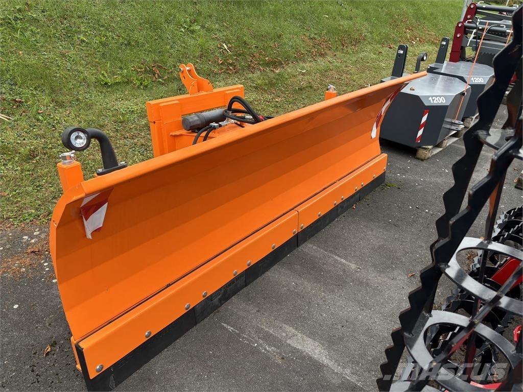  Schneeschild 2,8m Снігоочищувальні ножі та плуги