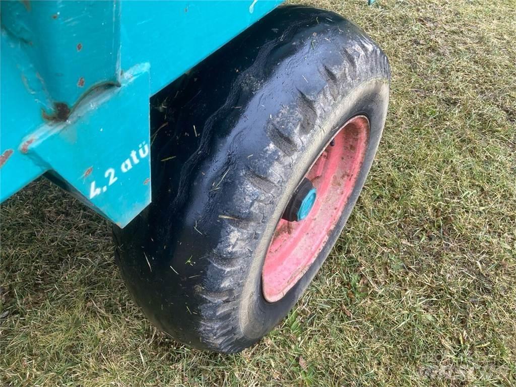 Steyr Hamster 803V Причепи із самозавантаженням