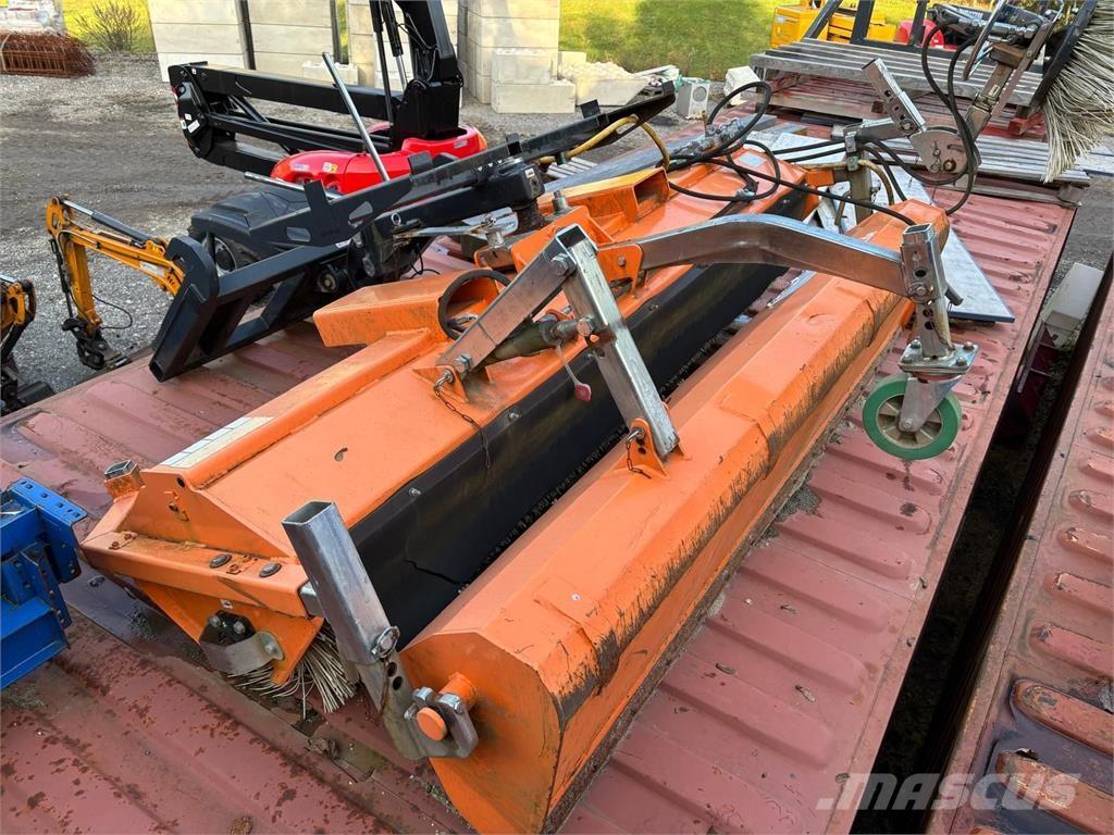 Talex Ecoclean 230 Газонні і лукові косилки